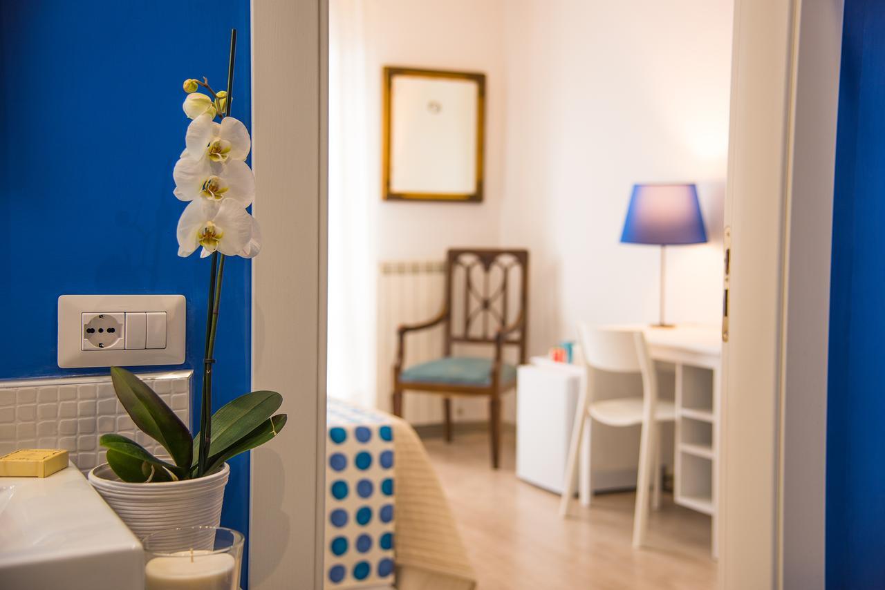 La Reginella Apartment Sorrento Exteriör bild